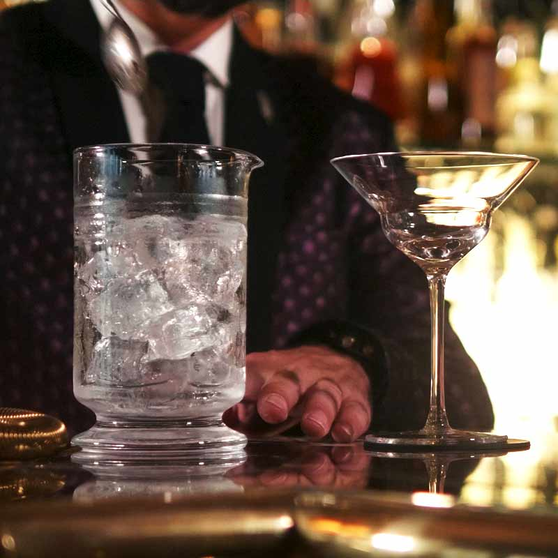 Calabrese 3 Cuts Footed Mixing Glass 60cl – Handmade